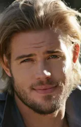 Тревор Донован